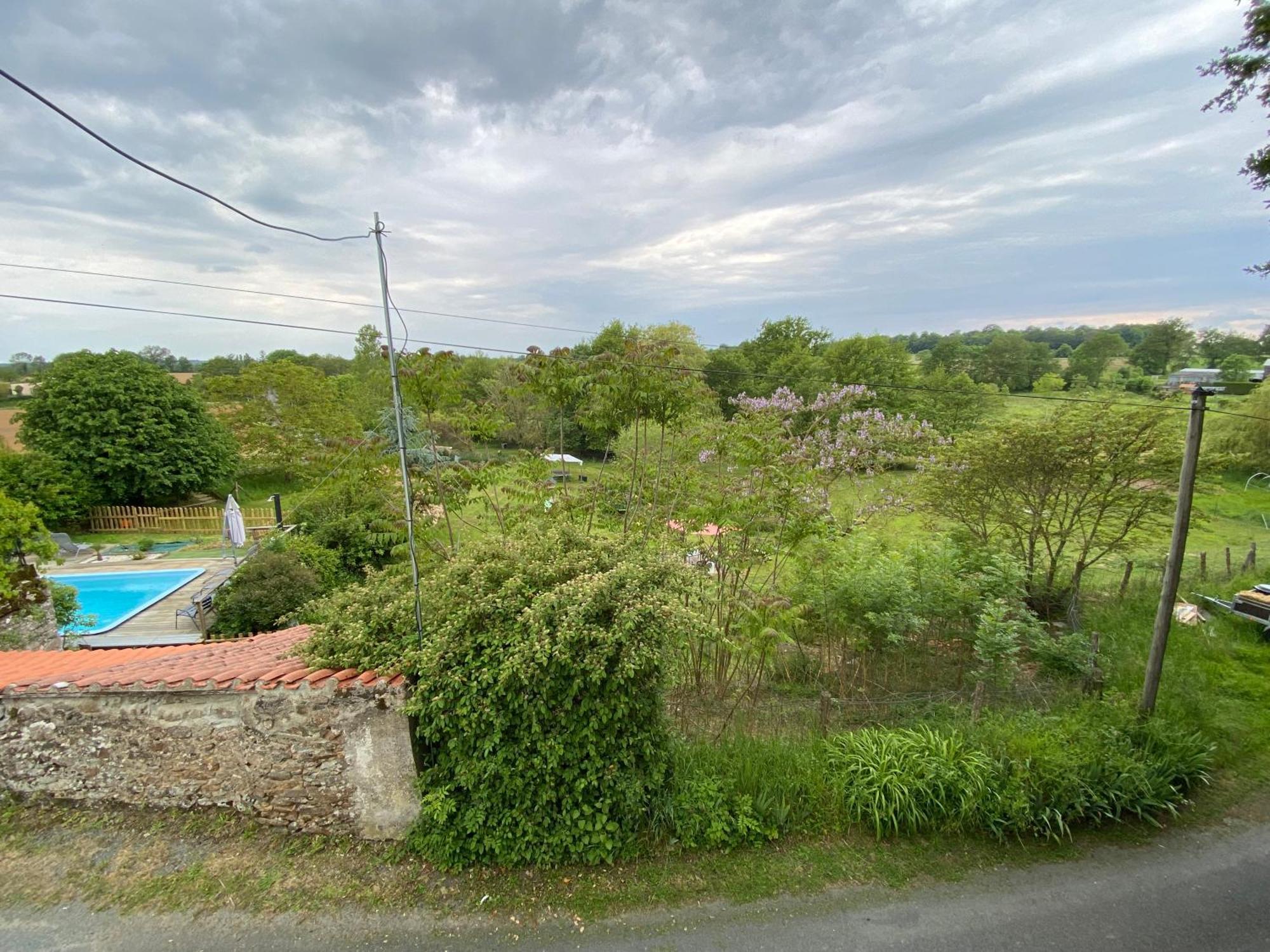 Le Petit Moulin Hotell Pouzauges Exteriör bild
